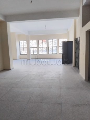location-dun-beau-immeuble-a-plateaux-de-3-etages-sur-ain-sabaa-big-4