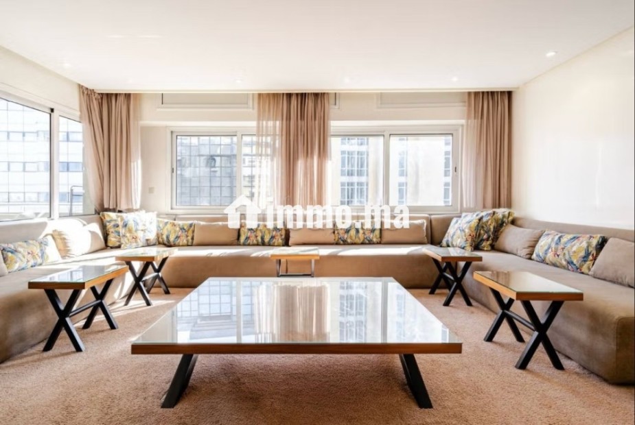 Magnifique appartement meublé 3 chambres a louer sur Triangle dor - Location Immobilier - Casablanca - photo 1
