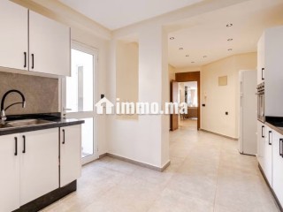 Magnifique appartement meublé 3 chambres a louer sur Triangle dor - Appartement à louer - Casablanca