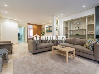 Magnifique appartement meublé 3 chambres a louer sur Triangle dor - Appartement à louer - Casablanca