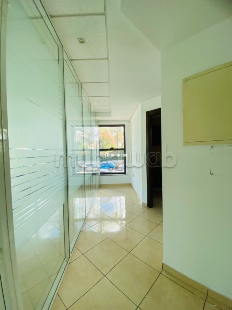 Bureaux à louer à Oasis. Surface de 138 m² - Location Immobilier - Casablanca - photo 5