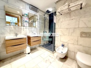 Magnifique appartement 3 chambres espace personnels a vendre sur Oasis 166m2,
2 places au parking - Appartement à vendre - Casablanca
