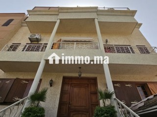 Maison a vendre Route Casablanca 9 grandes pièces Bien meublé idéal pour faire une maison d’hôtes - Maison à vendre - Marrakech