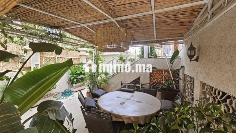 maison-a-vendre-route-casablanca-9-grandes-pieces-bien-meuble-ideal-pour-faire-une-maison-dhotes-big-12