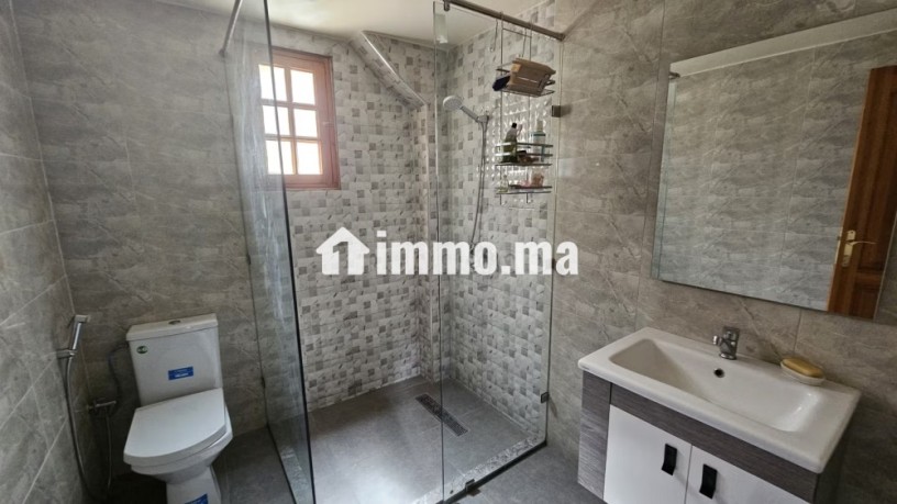 maison-a-vendre-route-casablanca-9-grandes-pieces-bien-meuble-ideal-pour-faire-une-maison-dhotes-big-14