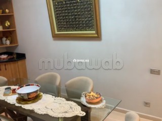 Apparemment 2 ch RDC à vendre entièrement rénové meublé neuf à Guéliz. Surface de 157 m² avec cour anglaise - Appartement à vendre - Marrakech