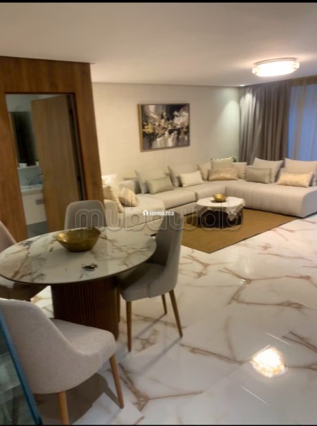 Beau duplex en RDC à vendre meublé a Victor Hugo Surface totale 97 m² avec cour anglaise incluse - Vente Immobilier - Marrakech - photo 1