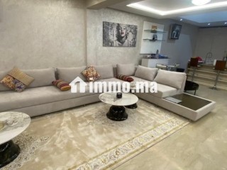 Bel appartement en duplex 156 m2 avec pièces à vivre 100 m2 à vendre à Guéliz. 2 belles chambres - Appartement à vendre - Marrakech