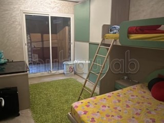 Bel appartement en duplex 156 m2 avec pièces à vivre 100 m2 à vendre à Guéliz. 2 belles chambres - Appartement à vendre - Marrakech