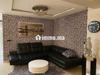 Bel appartement en duplex 156 m2 avec pièces à vivre 100 m2 à vendre à Guéliz. 2 belles chambres - Appartement à vendre - Marrakech