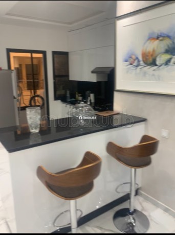 tres-bel-appartement-en-location-longue-duree-uniquement-hopital-militaire-2-belles-chambres-bien-meuble-big-2