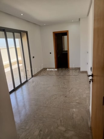 superbe-appartement-a-louer-a-palmier-surface-totale-170-m2-avec-ascenseur-et-terrasse-big-8