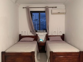 Appartement de vacances à louer à Malabata. Superficie 130 m². Garage et terrasse - Appartement à vendre - Tanger