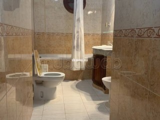 Appartement de vacances à louer à Malabata. Superficie 130 m². Garage et terrasse - Appartement à vendre - Tanger