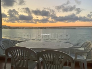 Appartement de vacances à louer à Malabata. Superficie 130 m². Garage et terrasse - Appartement à vendre - Tanger