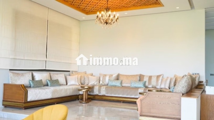 villa-contemporaine-en-front-de-golf-ligne-epure-big-4