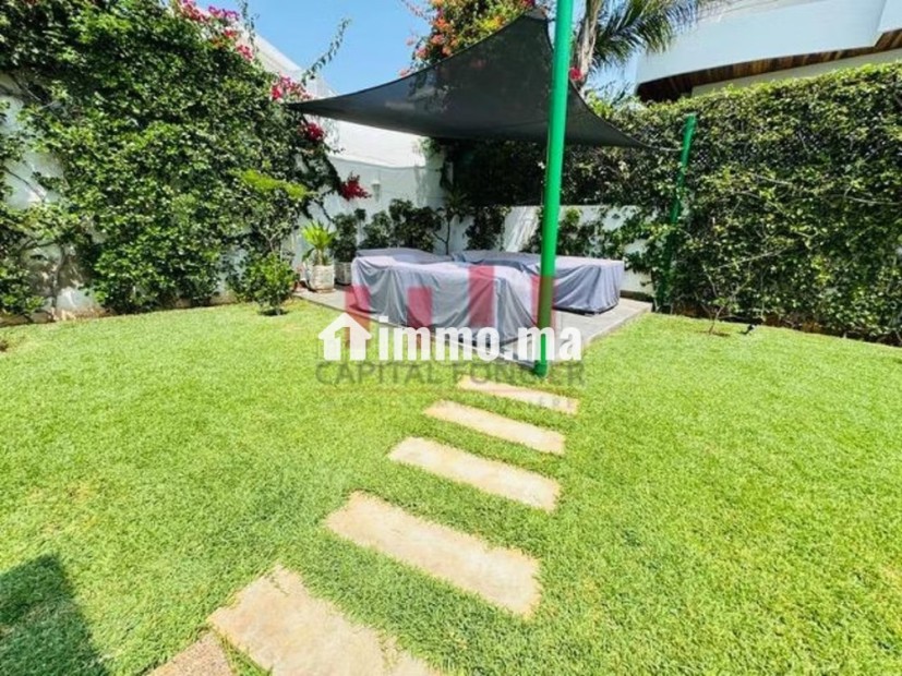 Magnifique villa à louer à Anfa. 3 belles chambres. Meublé - Location Immobilier - Casablanca - photo 1