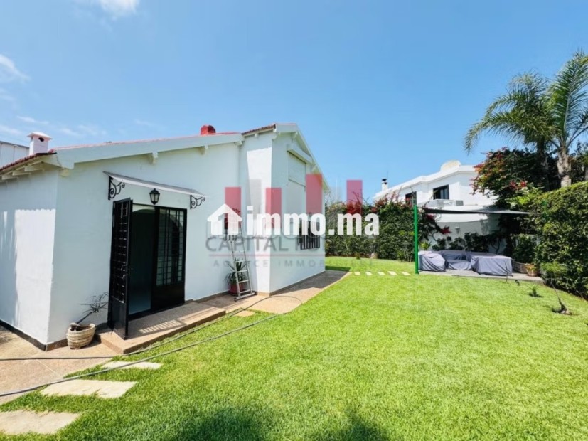 Magnifique villa à louer à Anfa. 3 belles chambres. Meublé - Location Immobilier - Casablanca - photo 3