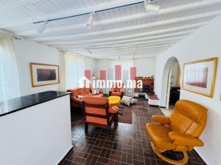 Magnifique villa à louer à Anfa. 3 belles chambres. Meublé - Villa à louer - Casablanca