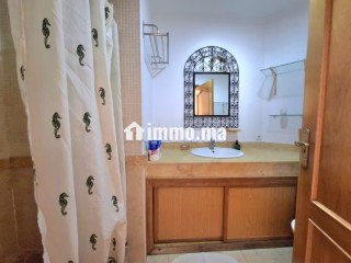 Super Appartement au coeur de Racine rue Calme - Appartement à louer - Casablanca