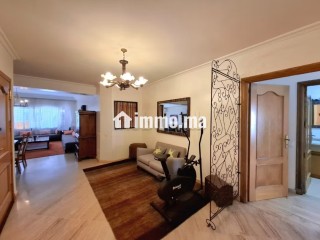Super Appartement au coeur de Racine rue Calme - Appartement à louer - Casablanca