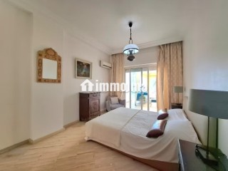 Super Appartement au coeur de Racine rue Calme - Appartement à louer - Casablanca