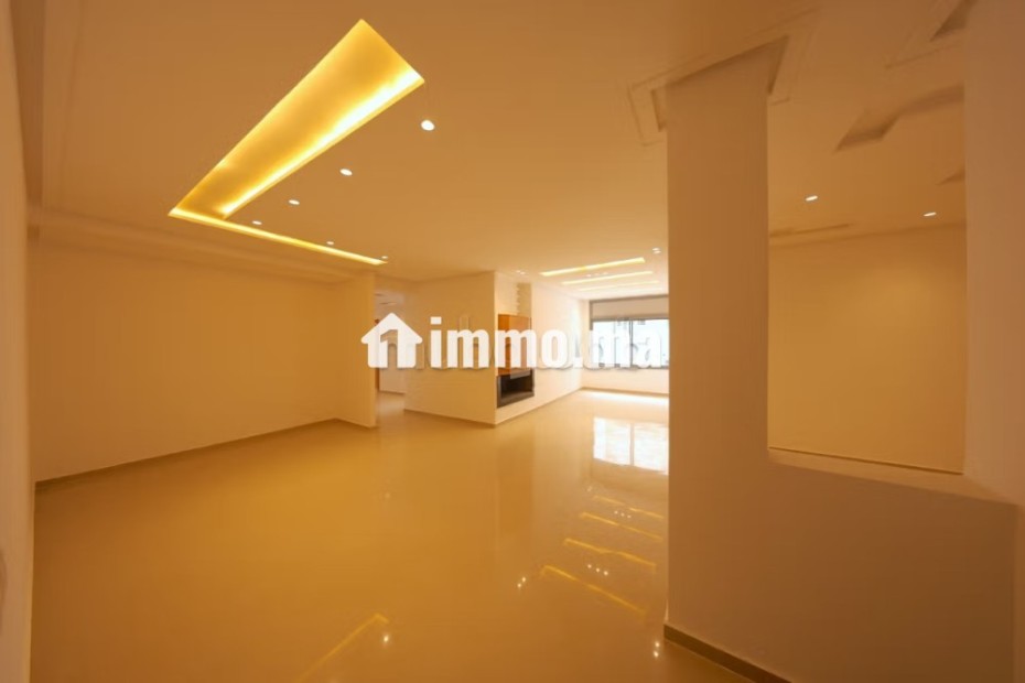 Appartement en vente à Hay Atlas. 4 pièces confortables. Parking et ascenseur - Vente Immobilier - Fes - photo 6