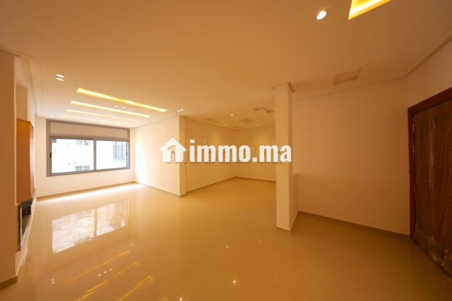 Appartement en vente à Hay Atlas. 4 pièces confortables. Parking et ascenseur - Vente Immobilier - Fes - photo 8
