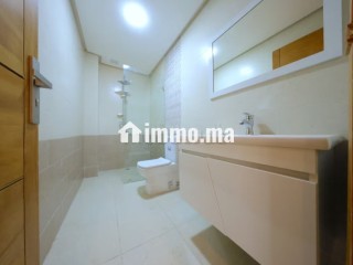 Appartement en vente à Hay Atlas. 4 pièces confortables. Parking et ascenseur - Appartement à vendre - Fes
