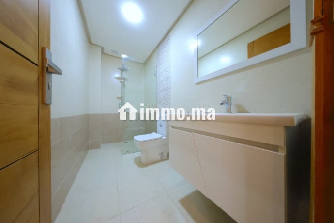 appartement-en-vente-a-hay-atlas-4-pieces-confortables-parking-et-ascenseur-big-13