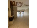 appartement-en-location-a-les-princesses-4-grandes-pieces-fenetres-double-vitrage-et-chauffage-central-small-1