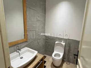 Appartement en location à Les princesses. 4 grandes pièces. Fenêtres double vitrage et chauffage central - Appartement à louer - Casablanca