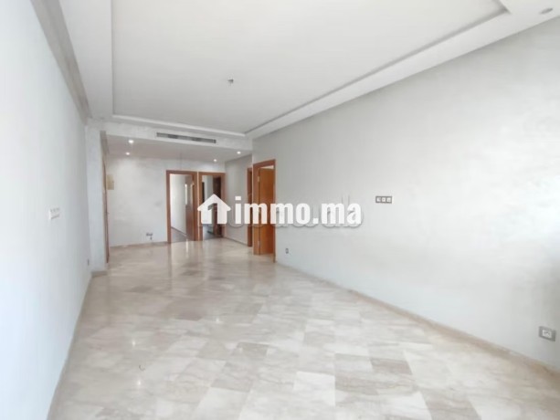 tres-bel-appartement-en-location-a-ferme-bretonne-hay-arraha-2-belles-chambres-conciergerie-a-disposition-systeme-de-climatisation-big-6