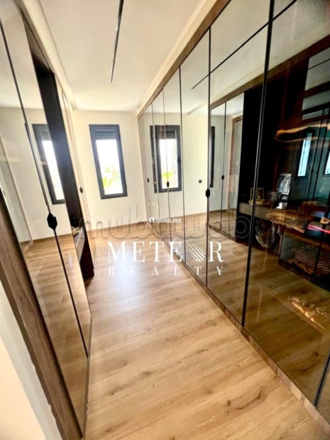 A louer une superbe villa isolee à el menzeh - Location Immobilier - Autre - photo 1