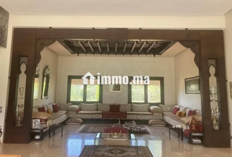 Splendide villa à vendre à Bouskoura labissa. 4 belles chambres. Tout confort avec piscine et cheminée - Vente Immobilier - Bouskoura - photo 8