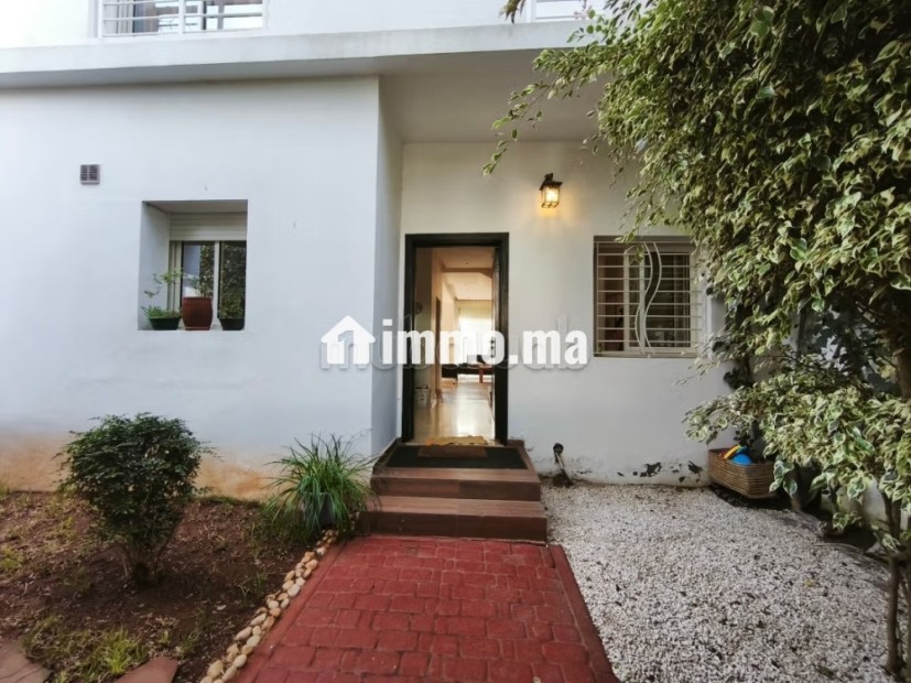Charmante villa semi meublée - Location Immobilier - Dar Bouazza - photo 3