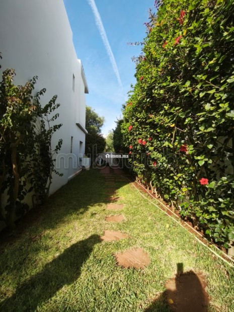Charmante villa semi meublée - Location Immobilier - Dar Bouazza - photo 5