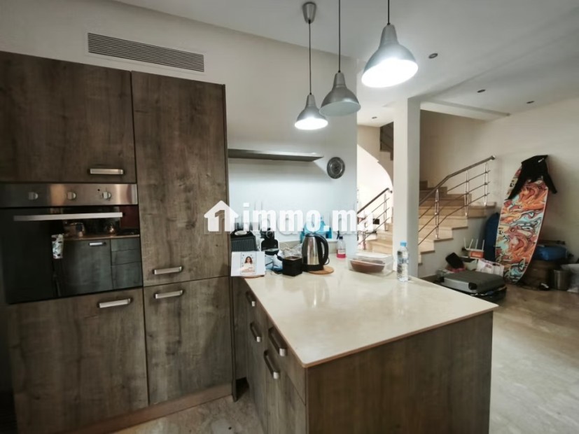 Charmante villa semi meublée - Location Immobilier - Dar Bouazza - photo 6
