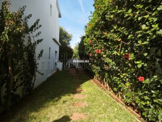 Charmante villa semi meublée - Villa à louer - Dar Bouazza