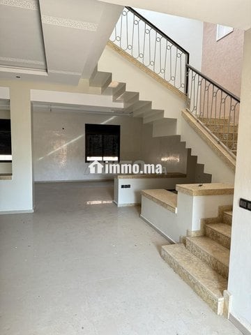 Belle Villa 3 niveaux à vendre à Targa - Vente Immobilier - Marrakech - photo 4