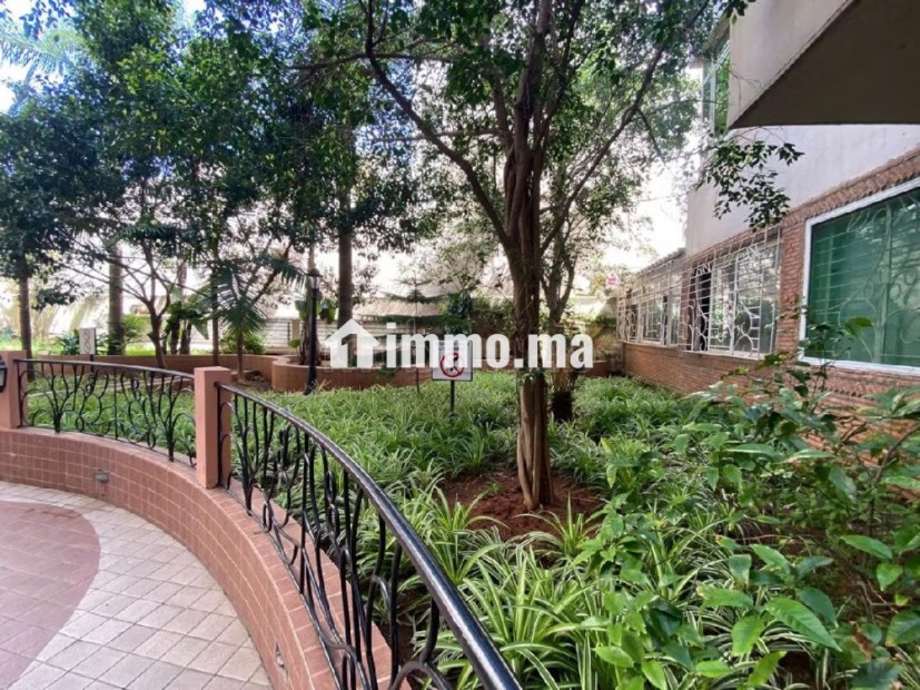 Appartement à l'achat à Hermitage. Superficie 170 m². Bien meublé - Vente Immobilier - Casablanca - photo 3