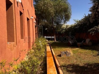 Maison de luxe à vendre à Ennakhil Palmeraie. 6 chambres - Maison à vendre - Marrakech