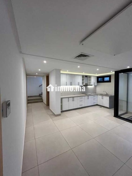 Villa Neuve avec Piscine en Vente - Harhoura - Vente Immobilier - Temara - photo 6