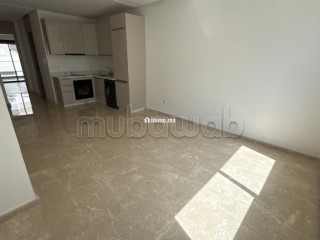 Superbe appartement à vendre à Bourgogne Ouest. 1 belle chambre. Ascenseur et garage - Appartement à vendre - Casablanca