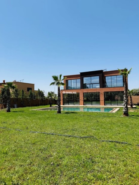 VILLA 360 m2 TITRÉE SUR TERRAIN DE 2000 m2 km29 - Vente Immobilier - Marrakech - photo 3