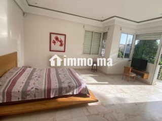 Somptueuse maison à vendre à Californie. Surface totale 417 m². Jardin et terrasse - Maison à vendre - Casablanca