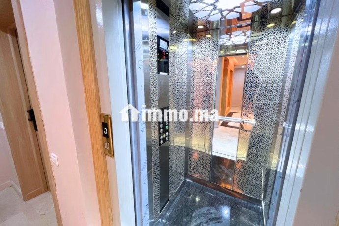 appartement-neuf-149-m2-avec-terrasse-privative-big-2