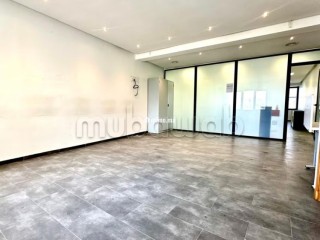 Bureau à la vente en face du CFC - Bureau à vendre - Casablanca