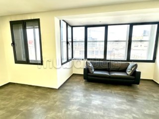 Bureau à la vente en face du CFC - Bureau à vendre - Casablanca