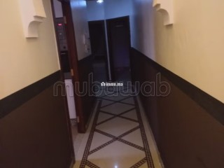 Appartement en vente à Guéliz. 3 pièces confortables. Bien meublé - Appartement à vendre - Marrakech